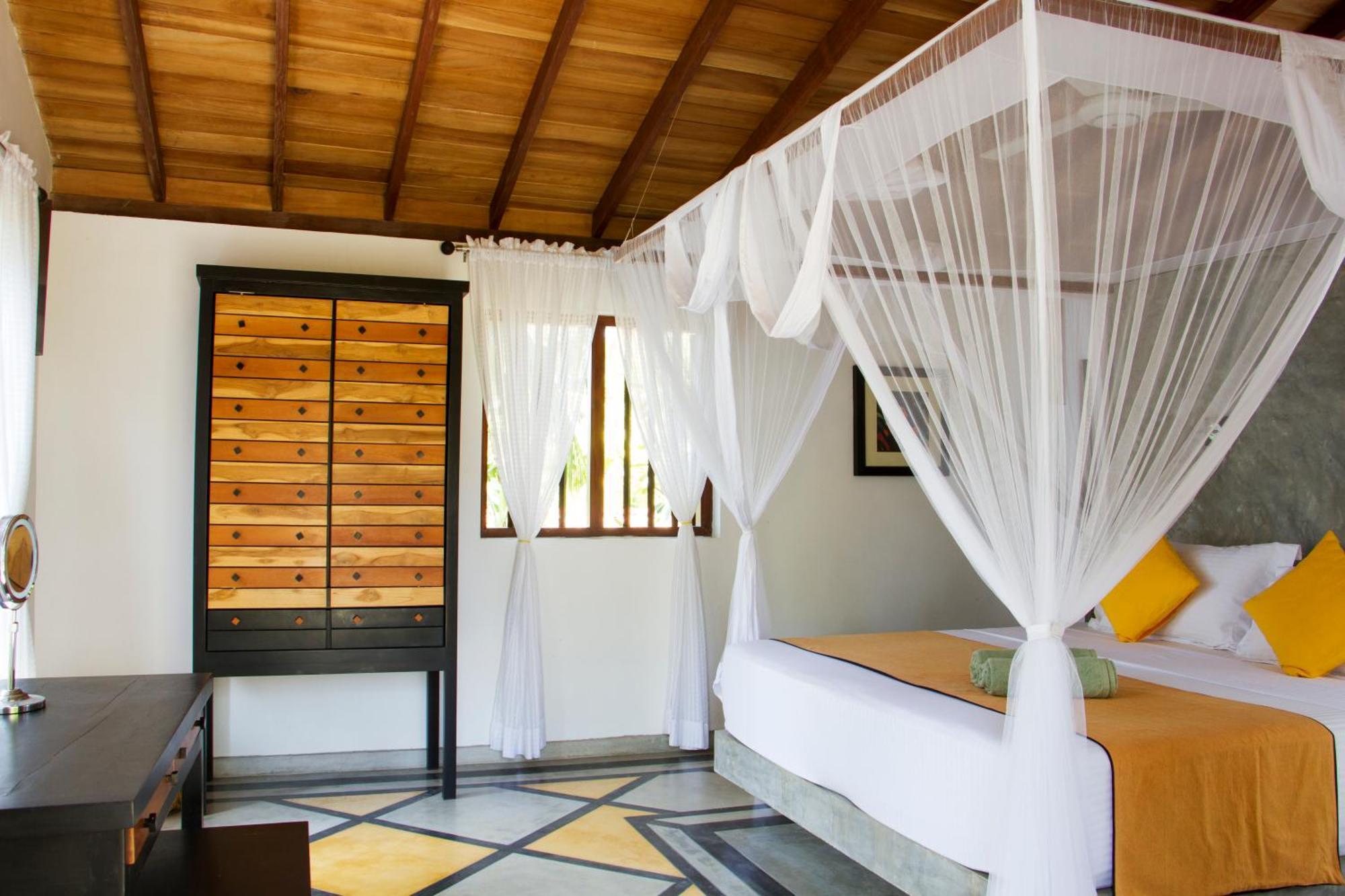 The Saffron House Hotel Dikwella Ngoại thất bức ảnh